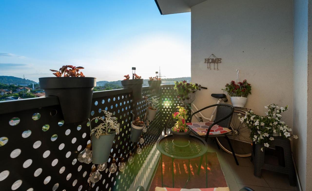 Vesta Apartment Tuzla - Across Bcc Shopping Mall Extérieur photo