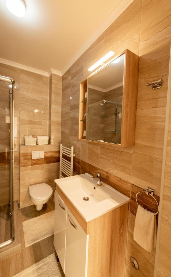 Vesta Apartment Tuzla - Across Bcc Shopping Mall Extérieur photo