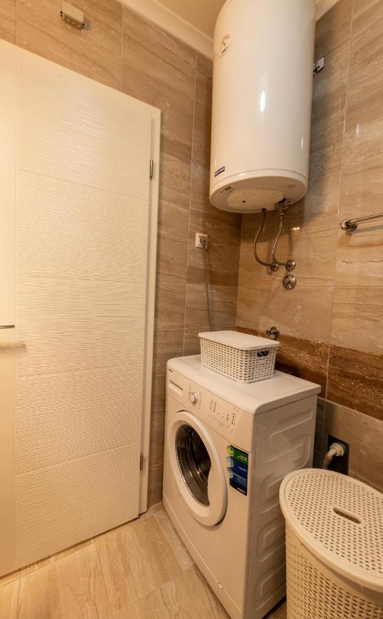 Vesta Apartment Tuzla - Across Bcc Shopping Mall Extérieur photo